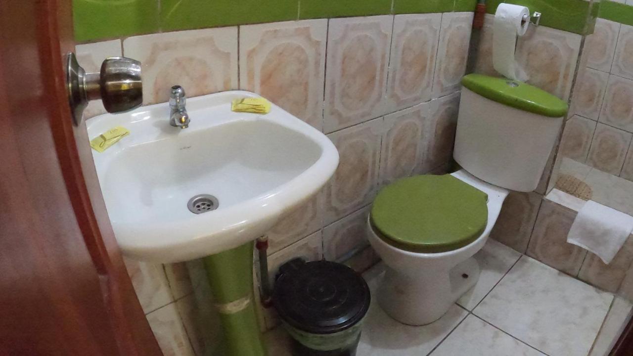 Hostal Casa Montoya バーニョス エクステリア 写真